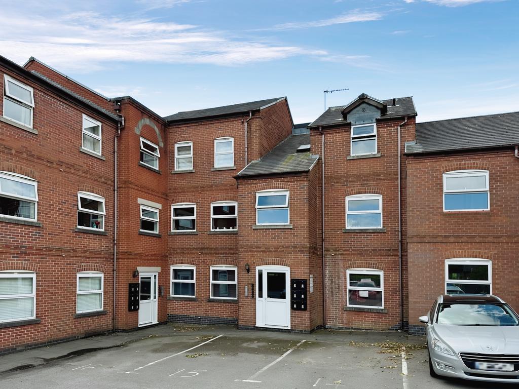 Trinity court, hinckley