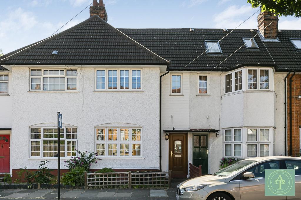 Queens Avenue, N21 2 bed terraced house for sale £550,000