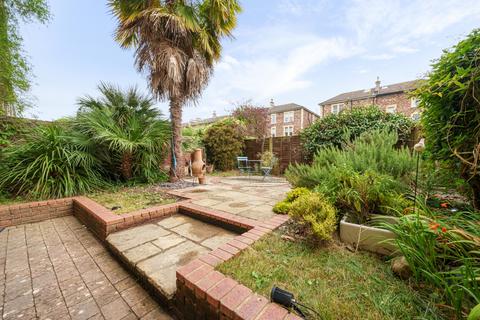 2 bedroom flat for sale, Apsley Road, Clifton, Bristol, BS8