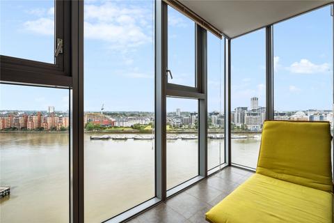 3 bedroom flat to rent, Falcon Wharf, 34 Lombard Road, London