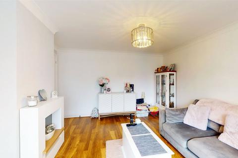 37 Cross Green, Basildon, SS16 5QL
