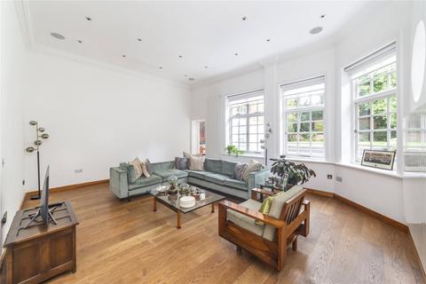 4 bedroom maisonette to rent, Bracknell Gardens, Hampstead, London