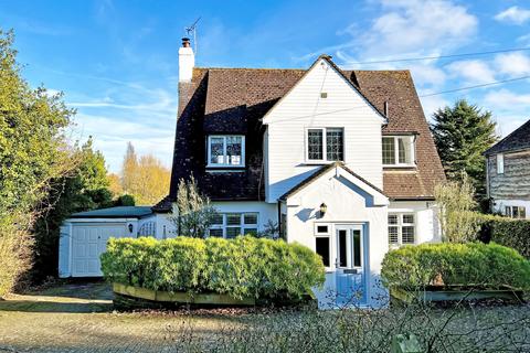 3 bedroom detached house for sale, Whistlers, Itchenor, Chichester, nr sailing club, Chichster PO20