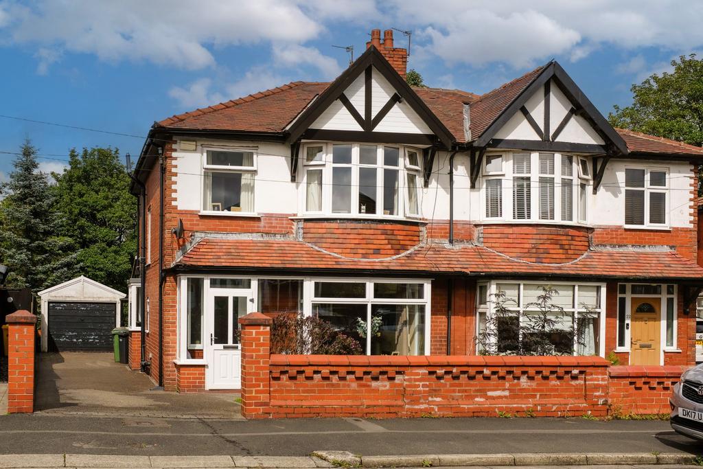 Farnborough Road, Bolton, BL1 3 bed semidetached house for sale £299,500