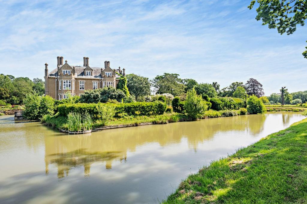 Stanfield, Wymondham, Norfolk 8 bed detached house for sale £5,000,000