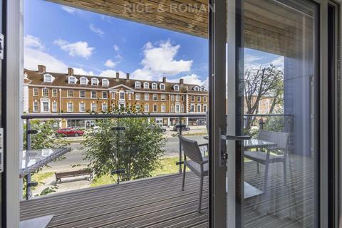 1 bedroom retirement property for sale - New Zealand Avenue, Walton On Thames KT12
