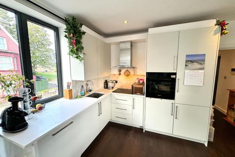1 bedroom apartment for sale, Confidence House, Manthorp Road, Plumstead, London, SE18 7SA