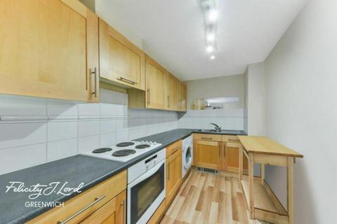 2 bedroom apartment to rent, Glaisher Street, London