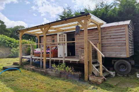 1 bedroom log cabin to rent, Lyme Road, Axminster, Devon EX13