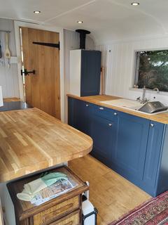 1 bedroom log cabin to rent, Lyme Road, Axminster, Devon EX13