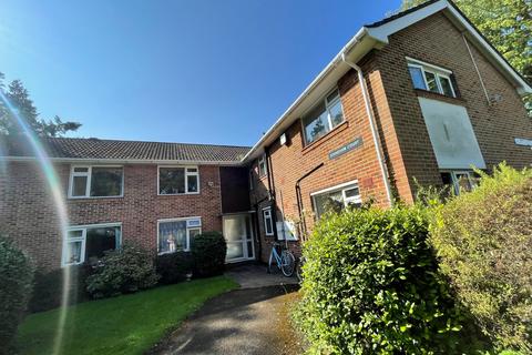 2 bedroom apartment to rent, BASSETT GREEN VILLAGE, SOUTHAMPTON