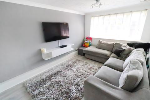 96 Milford Close, London, SE2 0DT