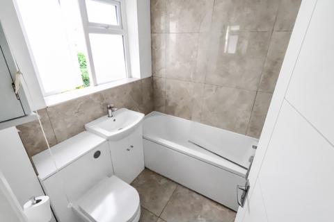 96 Milford Close, London, SE2 0DT