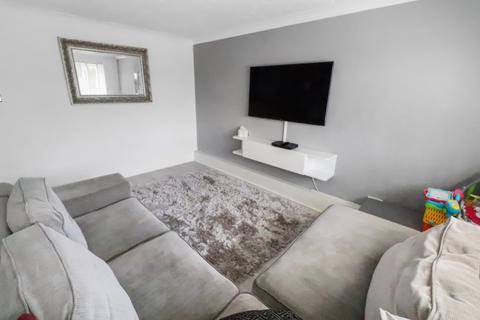 96 Milford Close, London, SE2 0DT