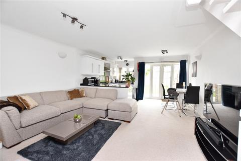 3 bedroom terraced house for sale, Portman Close, Bexleyheath, Kent, DA7