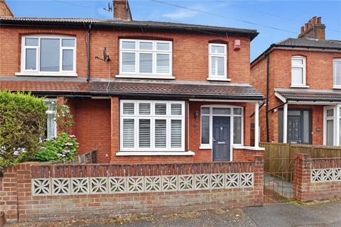 19 Oaklands Road, Bexleyheath, DA6 7AN
