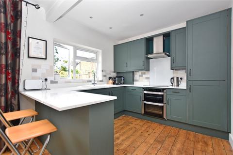 19 Oaklands Road, Bexleyheath, DA6 7AN