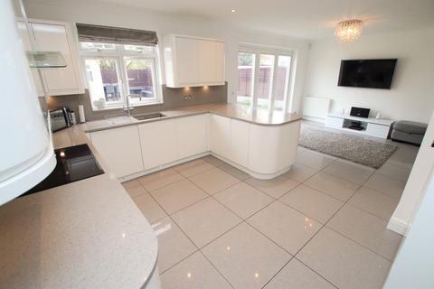 141 Ramillies Road, Sidcup, DA15 9JD