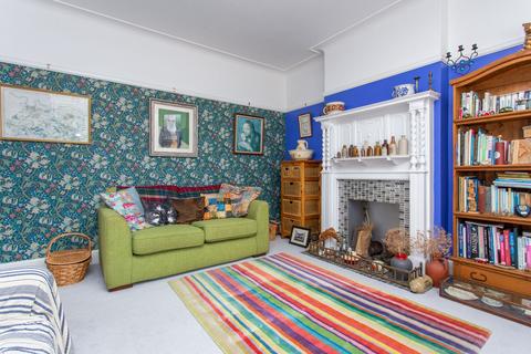 21 Barnes Avenue, Westbrook, Margate, CT9 5EQ