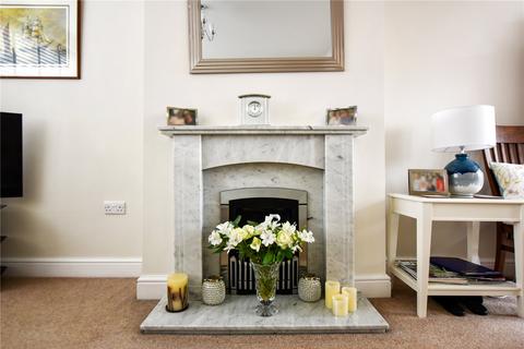 16 Chestnut Grove, Dartford, DA2 7PG