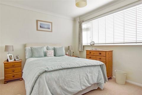 16 Chestnut Grove, Dartford, DA2 7PG