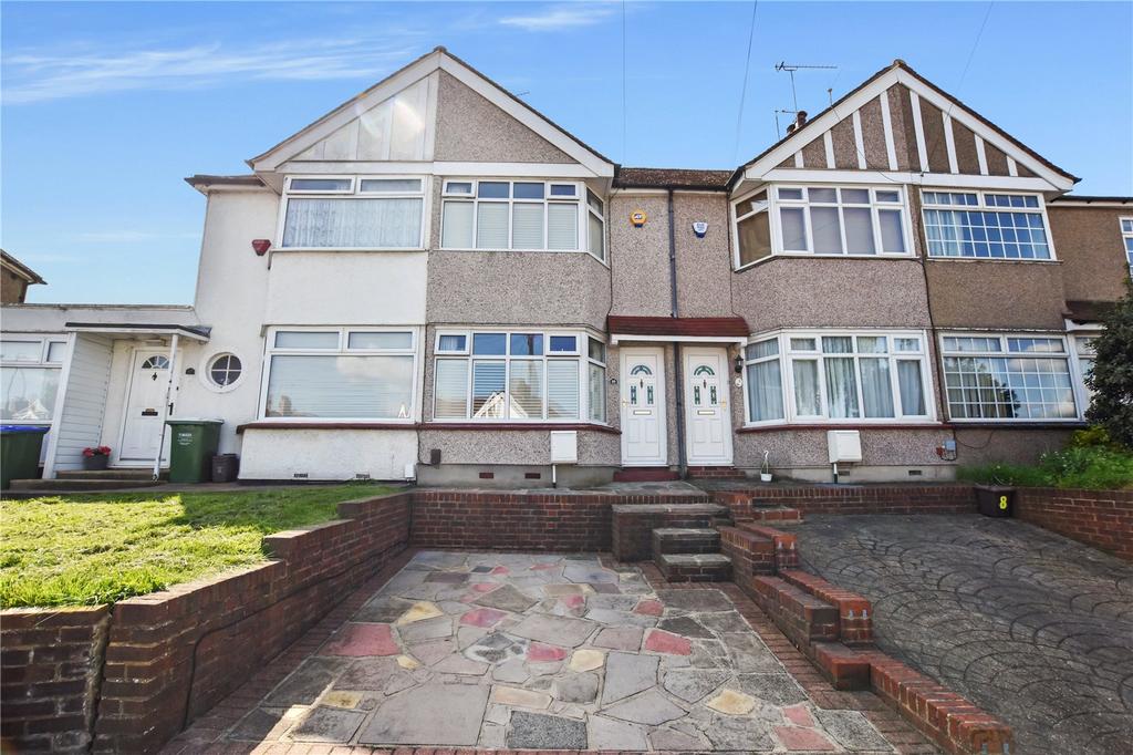 Howard Avenue, Bexley, Kent, DA5 2 bed terraced house for sale £395,000