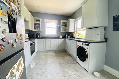 2 bedroom flat for sale, Farley Road, Catford, London, SE6