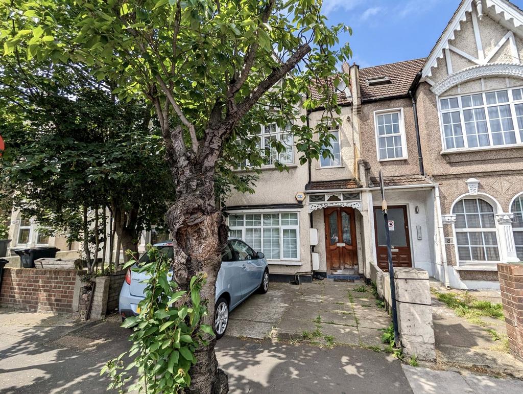 Verdant Lane, Catford, London, SE6 2 bed flat for sale £350,000