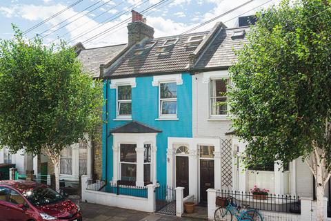 32 Burnthwaite Road, London, SW6 5BE