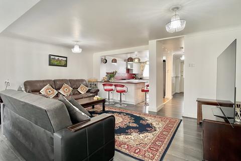 undefined, Darenth Park Avenue, Dartford, Kent, DA2