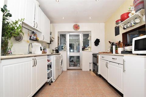 12 Manor Close, Wilmington, Dartford, DA2 7AR
