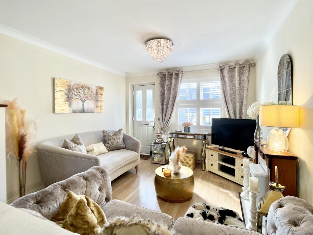 Brewers Field, Wilmington, Dartford, Kent, DA2 1 bed terraced house £