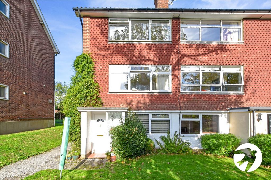 Oakfield Lane, Dartford, Kent, DA1 2 bed for sale £250,000