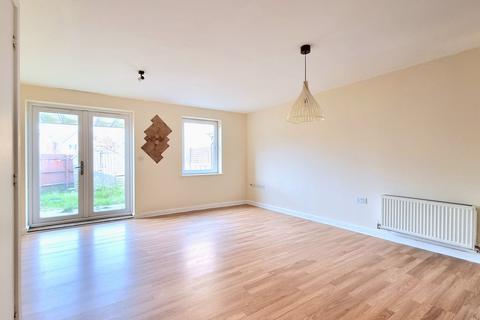 5 bedroom end of terrace house for sale, Ruby Tuesday Drive, Dartford, Kent, DA1