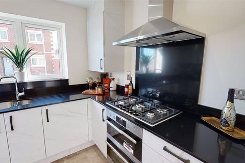 4 bedroom semi-detached house for sale - Off Tewkesbury Road, Twigworth, Gloucester, Gloucestershire, GL2