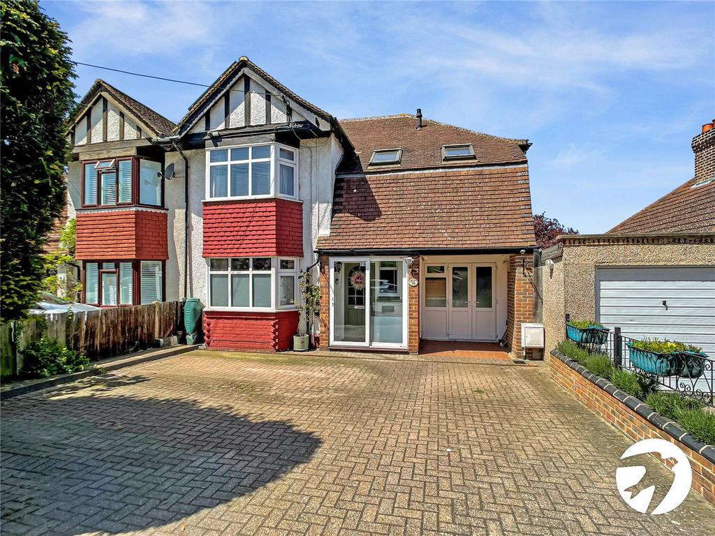 Gore Road, Dartford, Kent, DA2 3 bed semidetached house for sale £