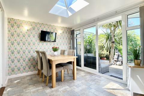 76 Gore Road, Dartford, DA2 6LY