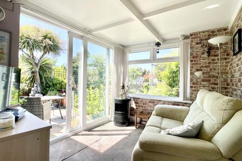 76 Gore Road, Dartford, DA2 6LY