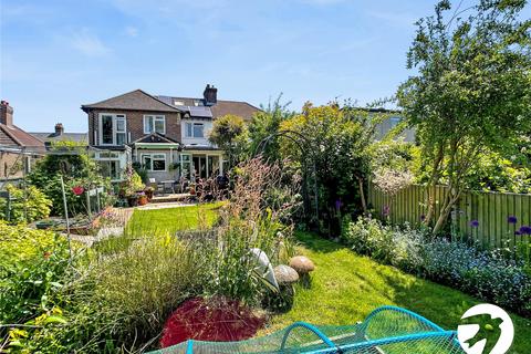 76 Gore Road, Dartford, DA2 6LY