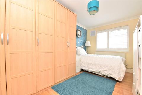 29 Bayly Road, Dartford, DA1 1UY
