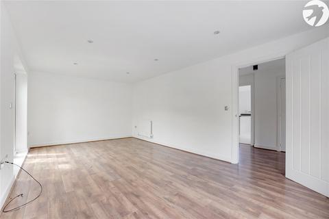 4 Farmer Close, Castle Hill, Swanscombe, DA10 1DH