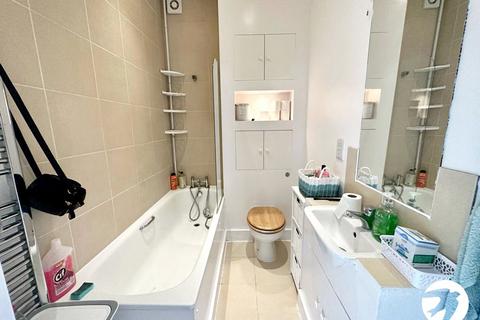 2 bedroom flat for sale, Courthill Road, Lewisham, London, SE13