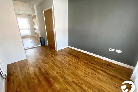 2 bedroom flat for sale, Cambridge Drive, Lee Green, London, SE12