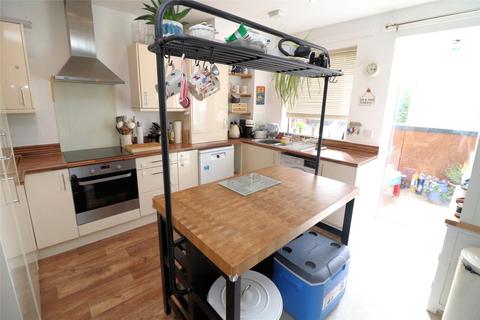 2 bedroom flat for sale, Stoneham Court, Dell View Road, Erith, Kent, DA8