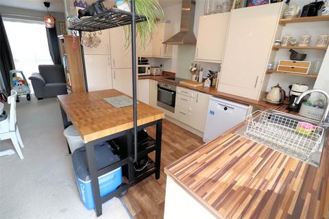 2 bedroom flat for sale, Stoneham Court, Dell View Road, Erith, Kent, DA8