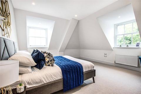 2 bedroom flat for sale, Triumph House, Orpington, Kent, BR6