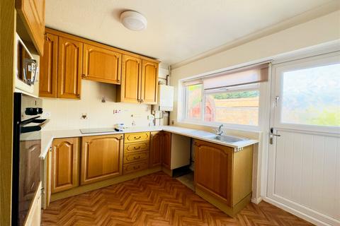 2 bedroom bungalow for sale, Casstine Close, Hextable, Kent, BR8