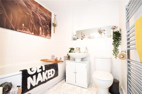 Flat 1, Hazelnut House Squirrels Close, Swanley, BR8 7FJ