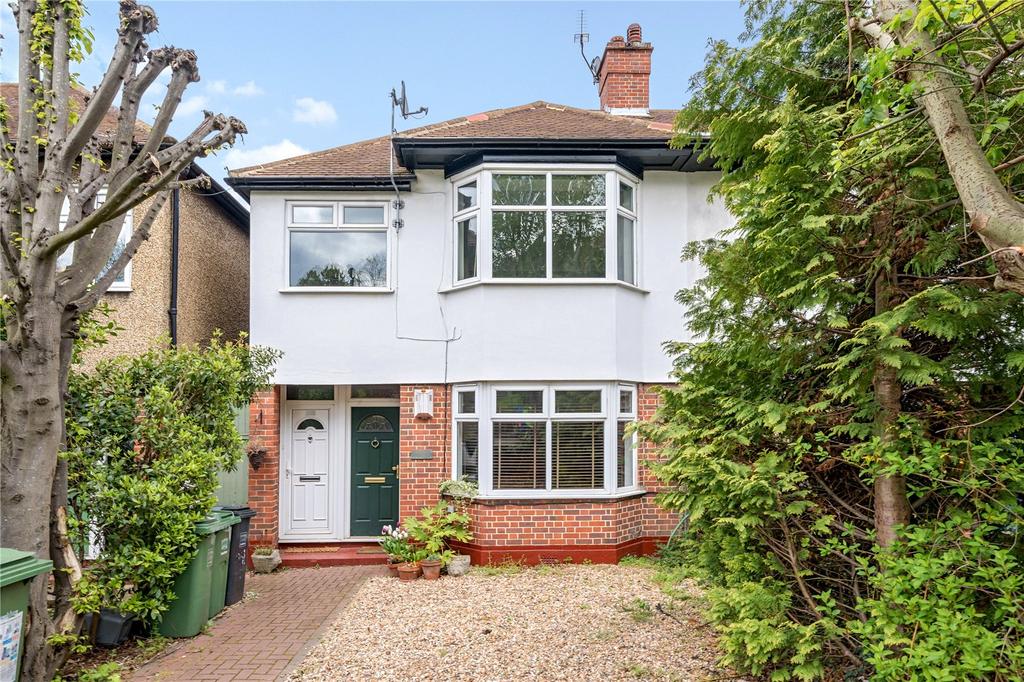 Kirkdale, Sydenham, London, SE26 2 bed for sale £450,000
