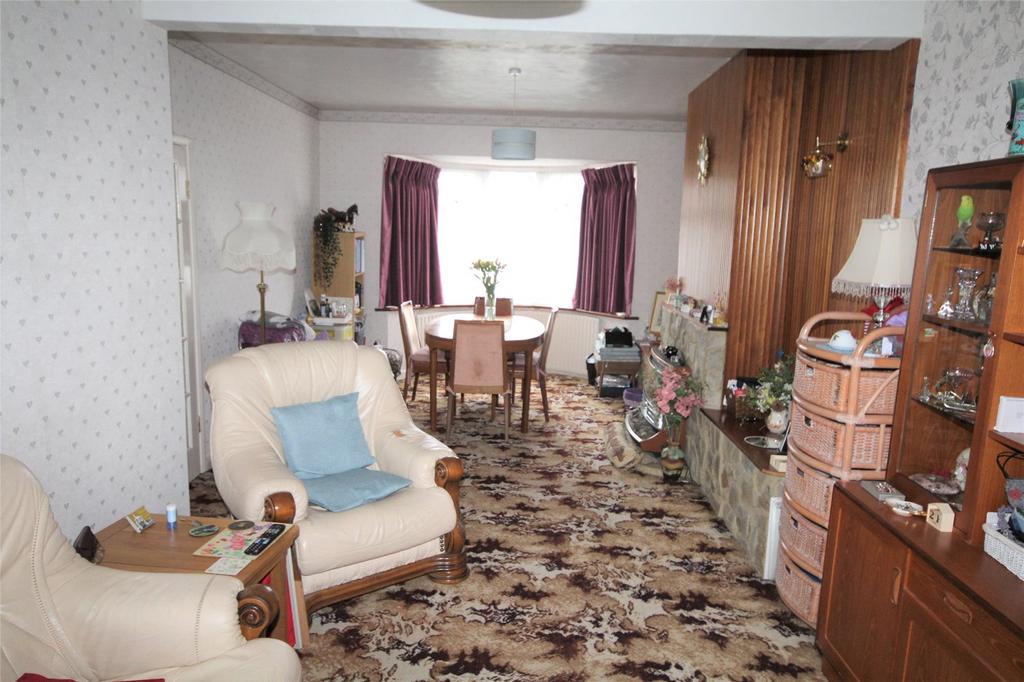 Through Lounge